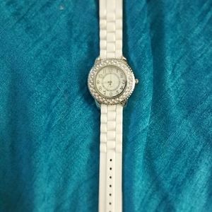 Jelly white rhinestone faced watch